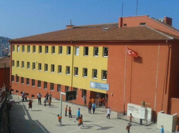 TOBB Uzun Mehmet Ortaokulu Fotoğrafı